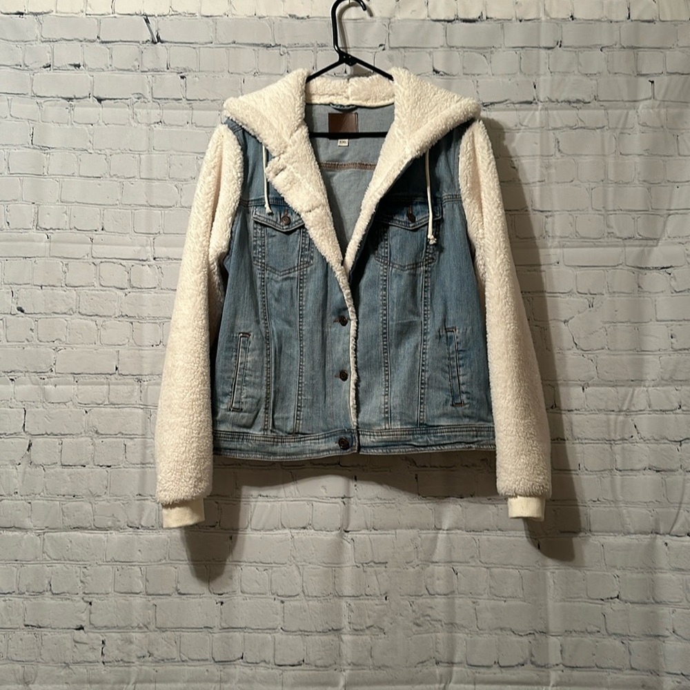 Maurices Sherpa Denim Jean Jacket Hoodie size XXL
